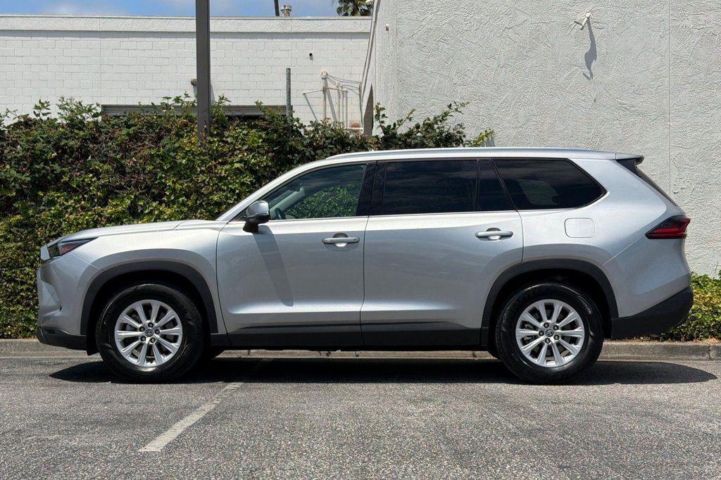 used 2025 Toyota Grand Highlander car, priced at $45,251