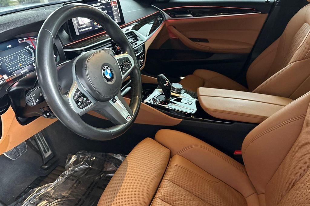 used 2023 BMW 540 car, priced at $38,301