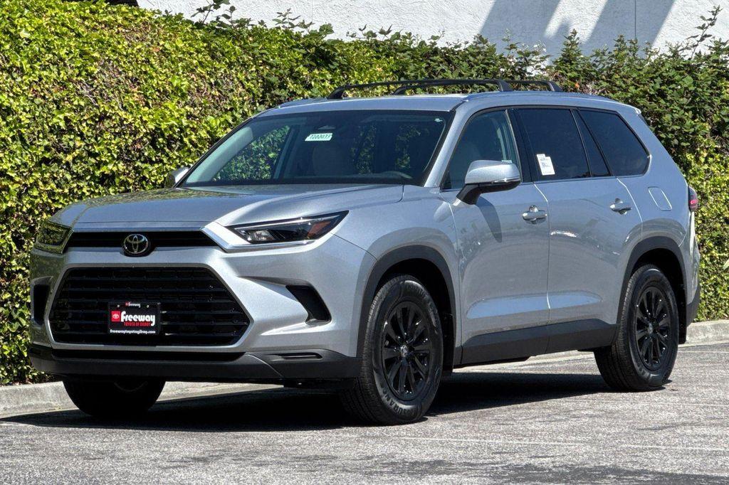 new 2026 Toyota Grand Highlander Hybrid car, priced at $50,348