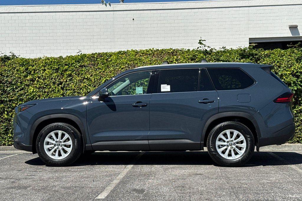 new 2026 Toyota Grand Highlander Hybrid car, priced at $51,711