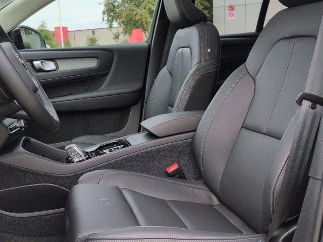 new 2026 Volvo XC40 car, priced at $51,250