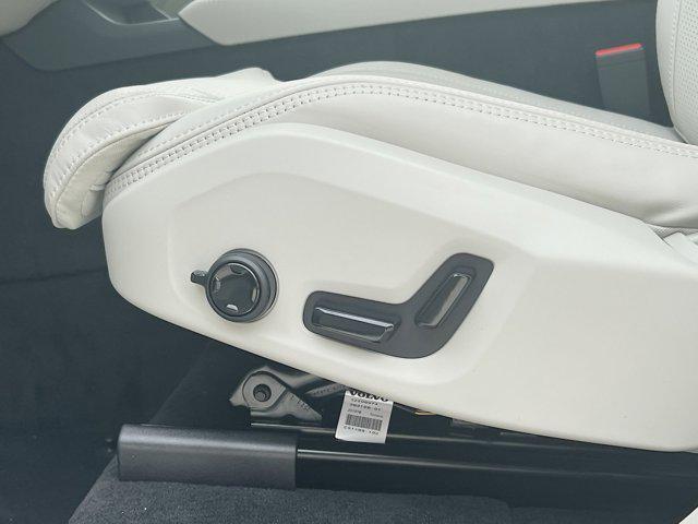 new 2026 Volvo XC90 car, priced at $72,145