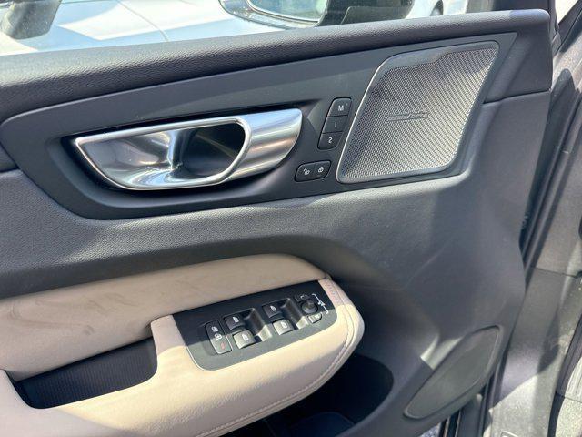 new 2026 Volvo XC60 car, priced at $58,155