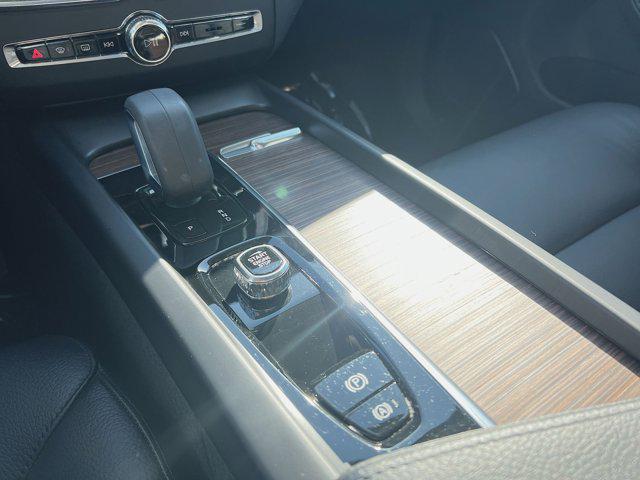 used 2022 Volvo XC60 car, priced at $27,500