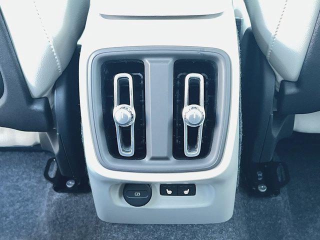 new 2026 Volvo XC40 car, priced at $50,095