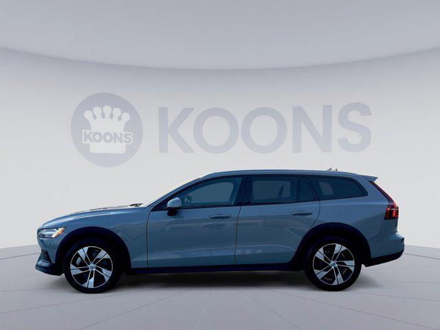 used 2024 Volvo V60 Cross Country car, priced at $36,500