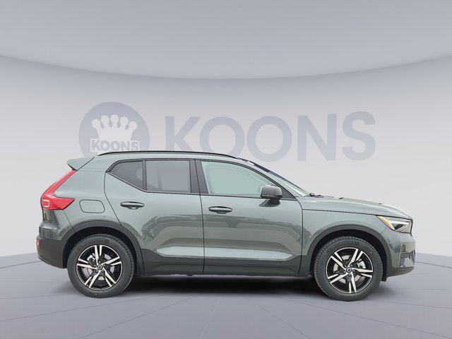 new 2026 Volvo XC40 car, priced at $44,095