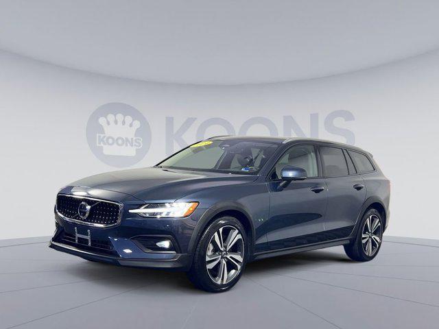 used 2024 Volvo V60 Cross Country car, priced at $40,500