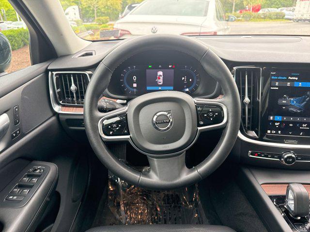 used 2024 Volvo V60 Cross Country car, priced at $39,800