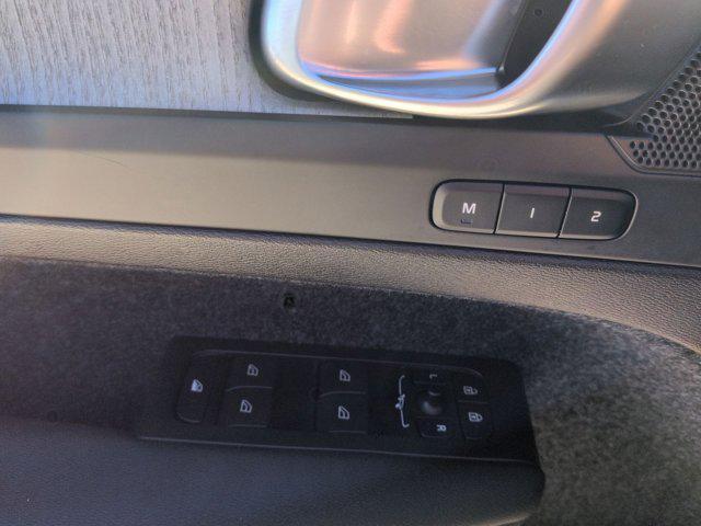 new 2025 Volvo XC40 car, priced at $36,999