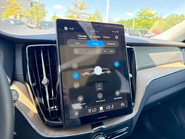new 2026 Volvo XC60 car, priced at $63,305