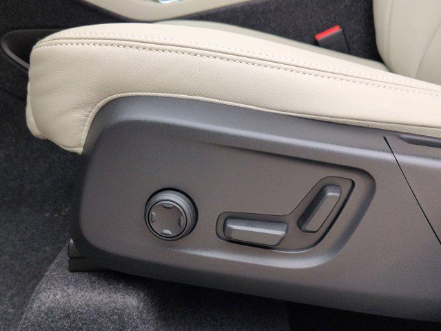 new 2026 Volvo XC40 car, priced at $50,095