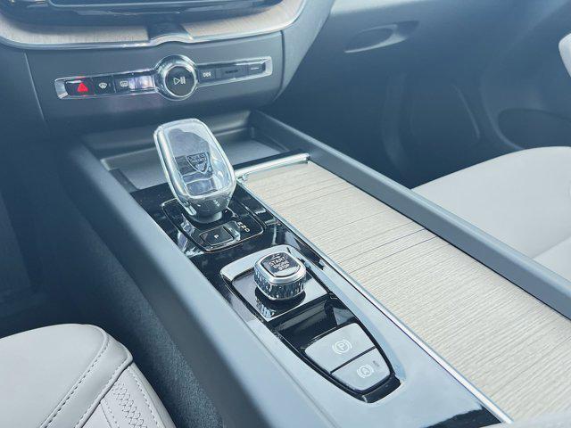 new 2026 Volvo XC60 car, priced at $56,105