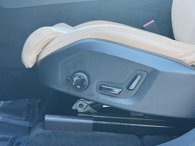used 2023 Volvo XC60 car, priced at $37,250