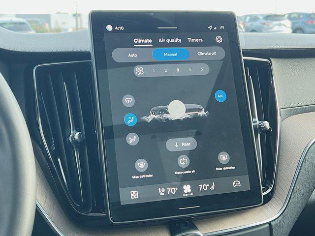 new 2026 Volvo XC60 car, priced at $60,665