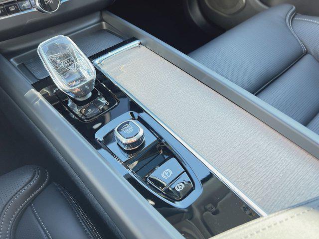 new 2026 Volvo XC60 car, priced at $59,895