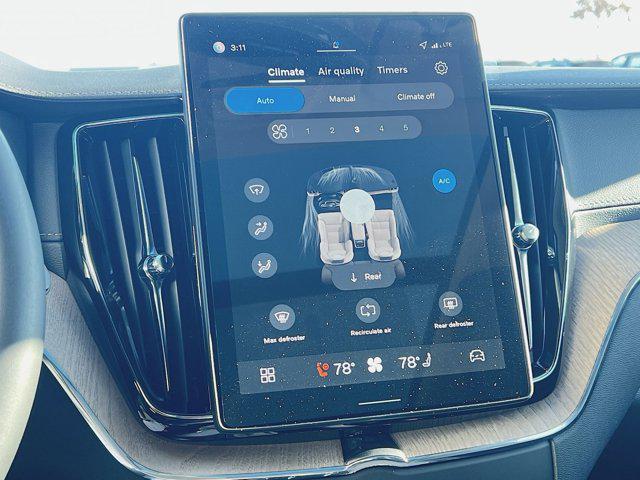 new 2026 Volvo XC60 car, priced at $59,895