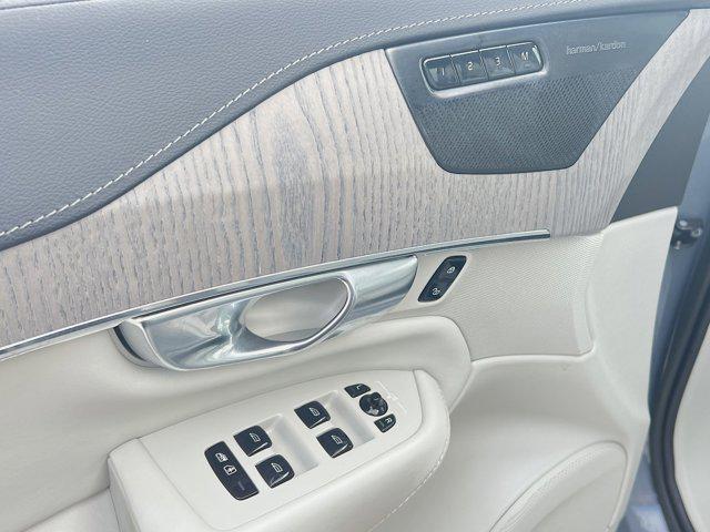 used 2023 Volvo XC90 Recharge Plug-In Hybrid car, priced at $40,000