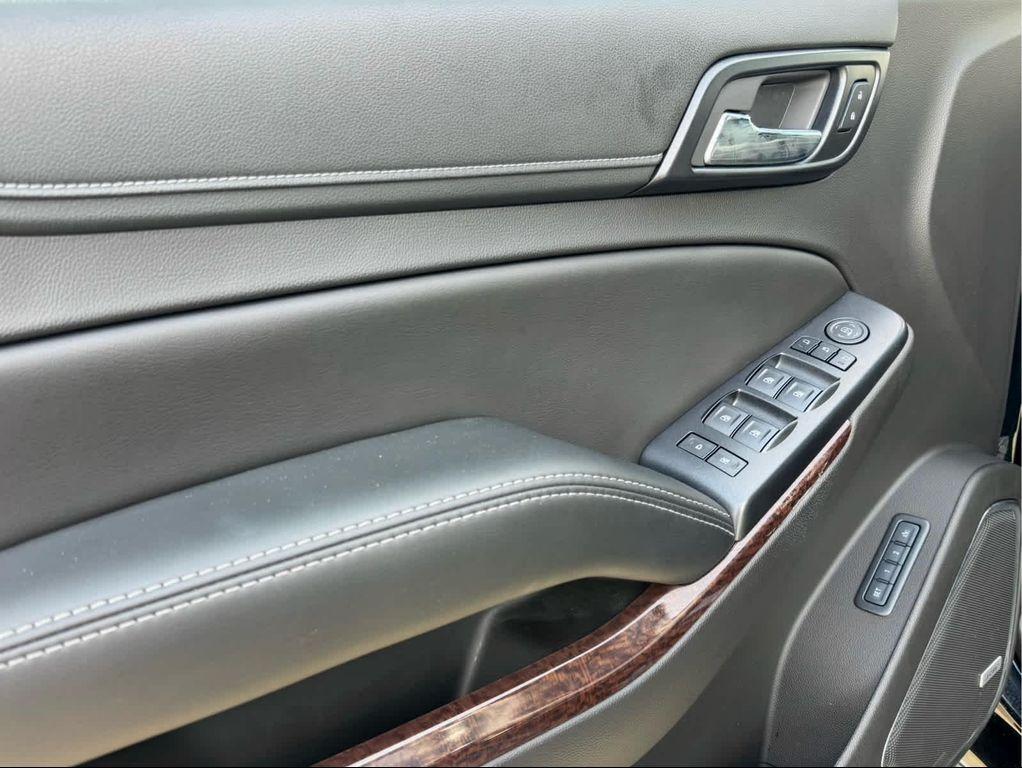 used 2017 GMC Yukon car, priced at $22,991