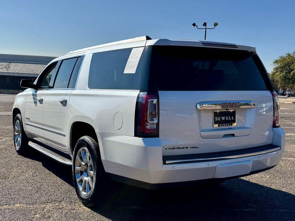 used 2018 GMC Yukon XL car, priced at $33,991