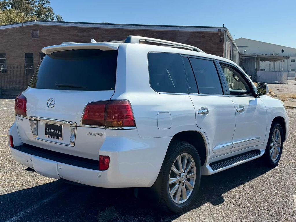used 2011 Lexus LX 570 car, priced at $22,991