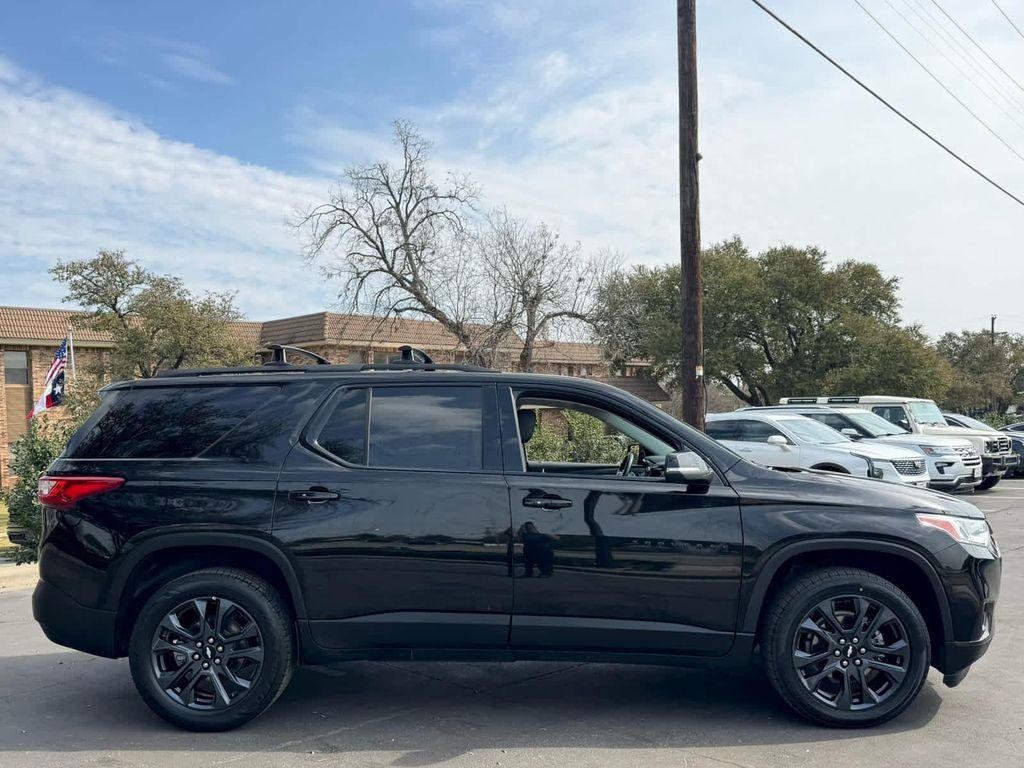 used 2021 Chevrolet Traverse car, priced at $27,991