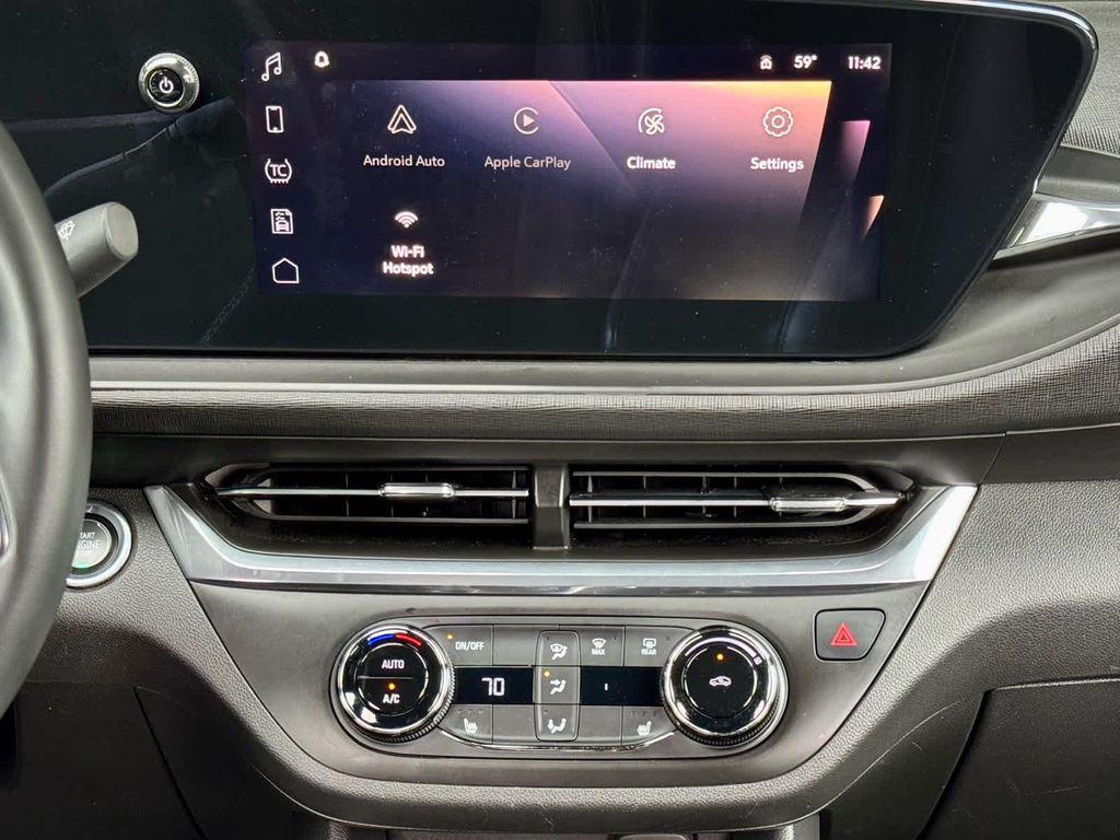 used 2024 Buick Envista car, priced at $22,992