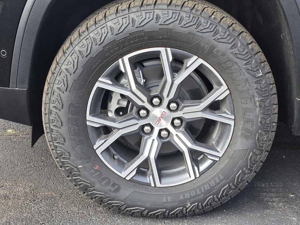 new 2026 GMC Acadia car, priced at $58,050