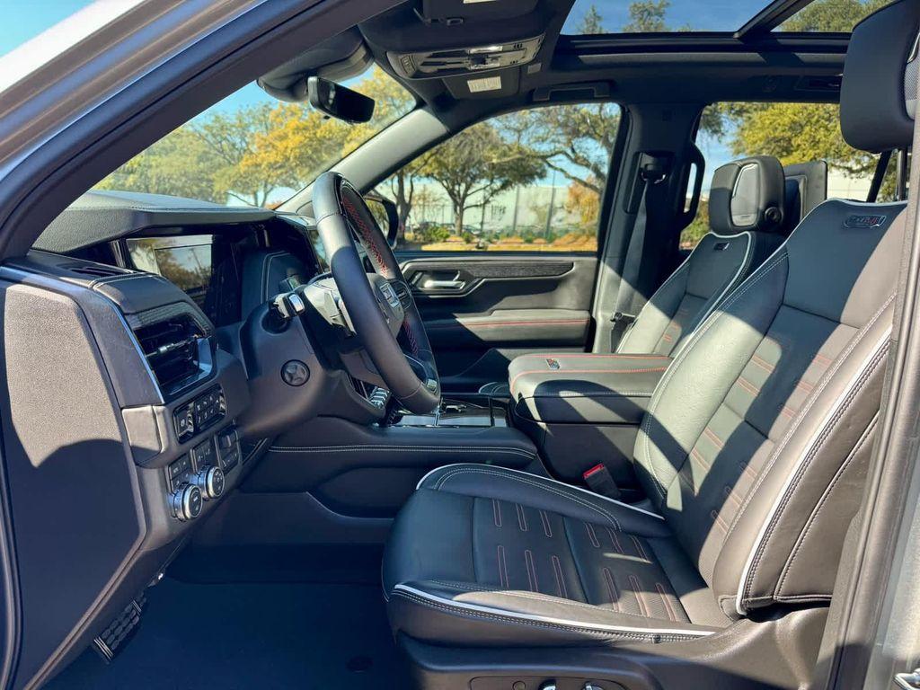 used 2025 GMC Yukon car, priced at $94,992