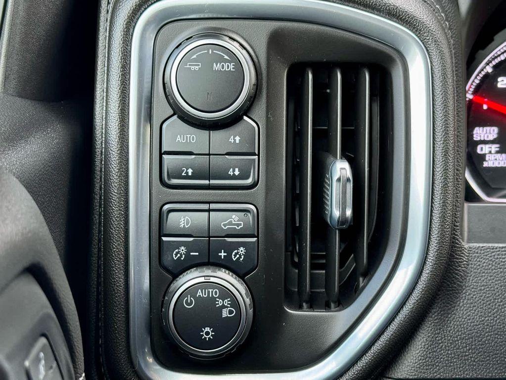 used 2022 Chevrolet Silverado 1500 car, priced at $34,992