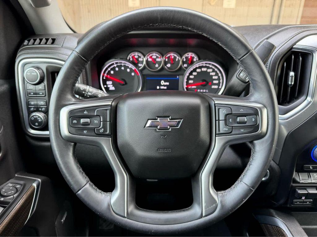 used 2022 Chevrolet Silverado 1500 car, priced at $34,992