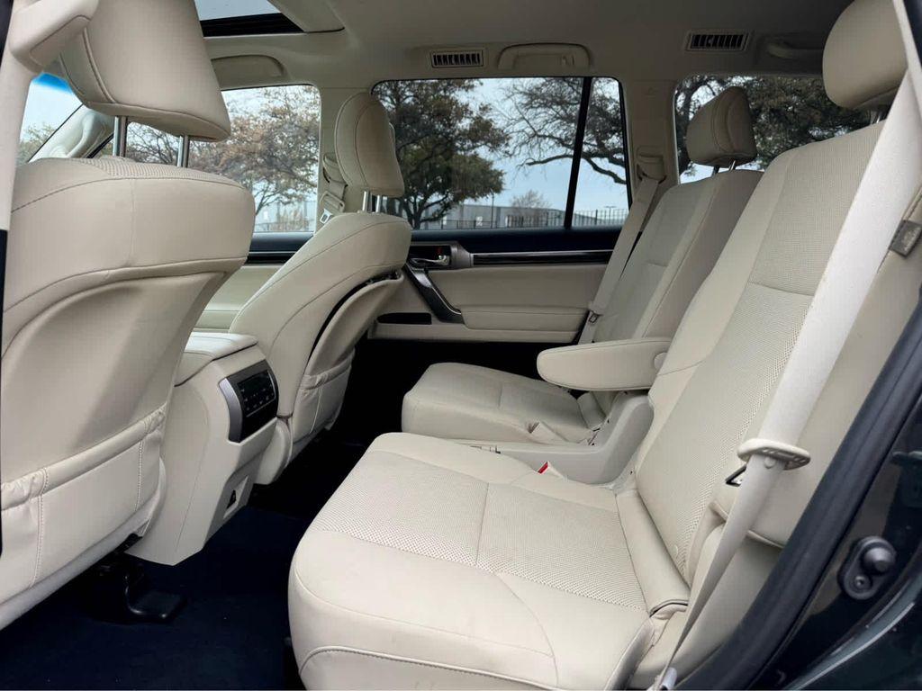 used 2023 Lexus GX 460 car, priced at $54,992