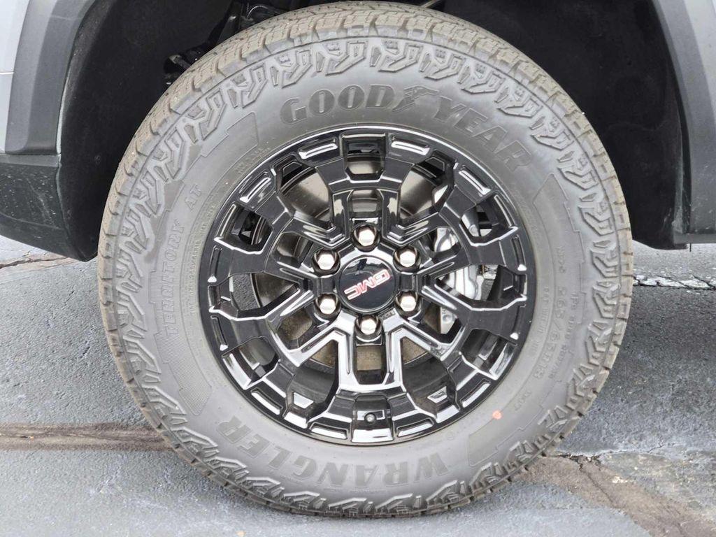 new 2026 GMC Canyon car, priced at $42,152
