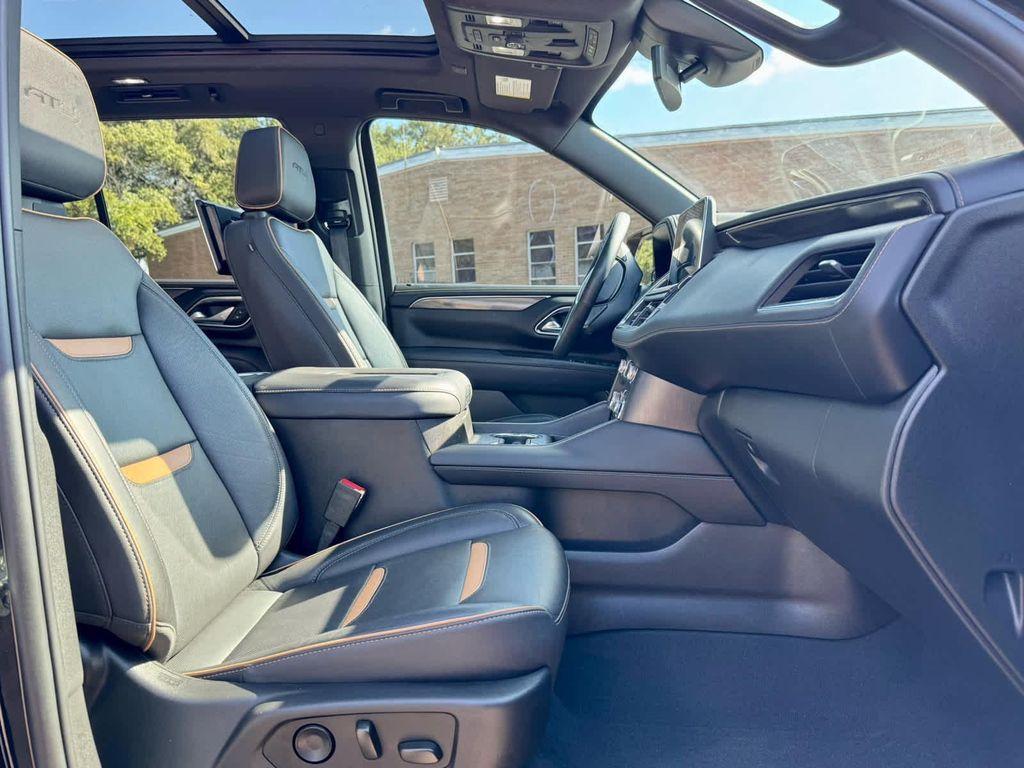 used 2023 GMC Yukon car, priced at $54,992