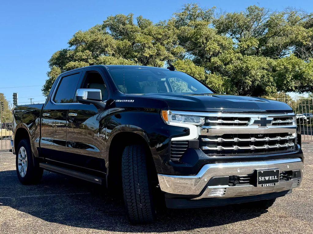 used 2022 Chevrolet Silverado 1500 car, priced at $41,992