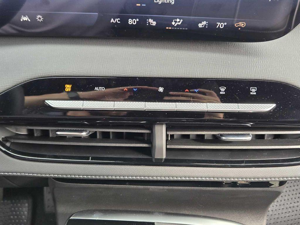 new 2026 Buick Enclave car, priced at $50,685