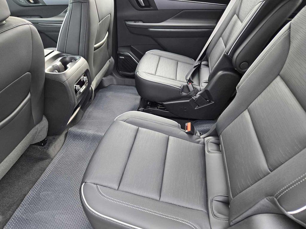 new 2026 Buick Enclave car, priced at $50,685