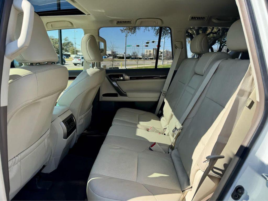 used 2016 Lexus GX 460 car, priced at $29,991
