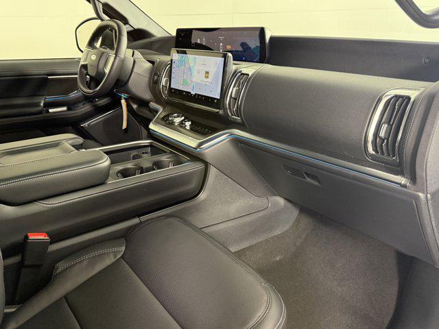 new 2025 Ford Expedition car, priced at $80,186