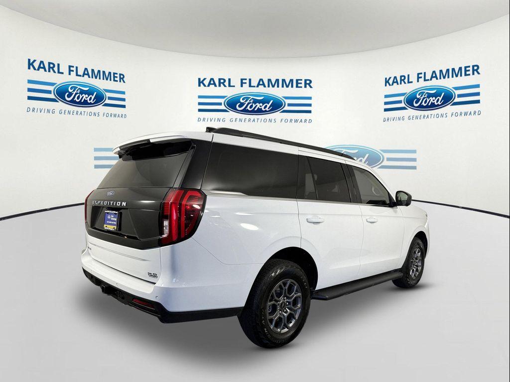 used 2025 Ford Expedition car, priced at $54,896
