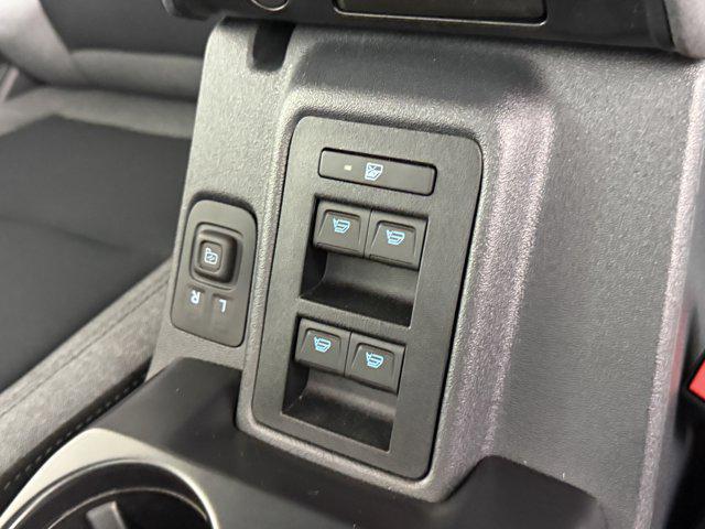 new 2025 Ford Bronco car, priced at $43,558