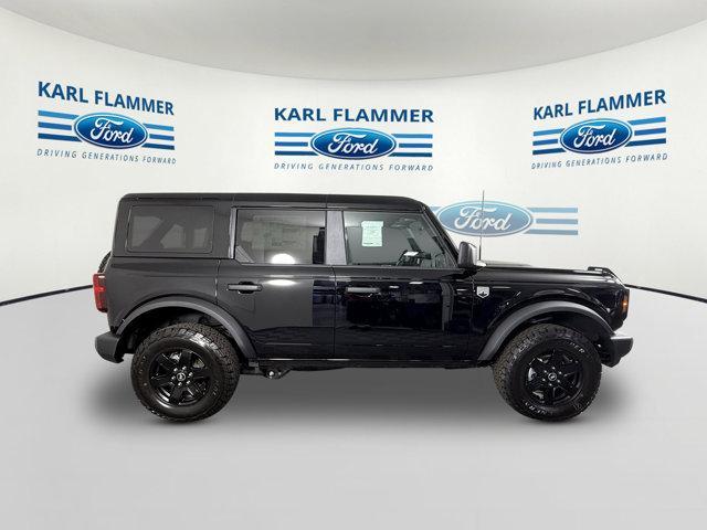 new 2025 Ford Bronco car, priced at $43,558