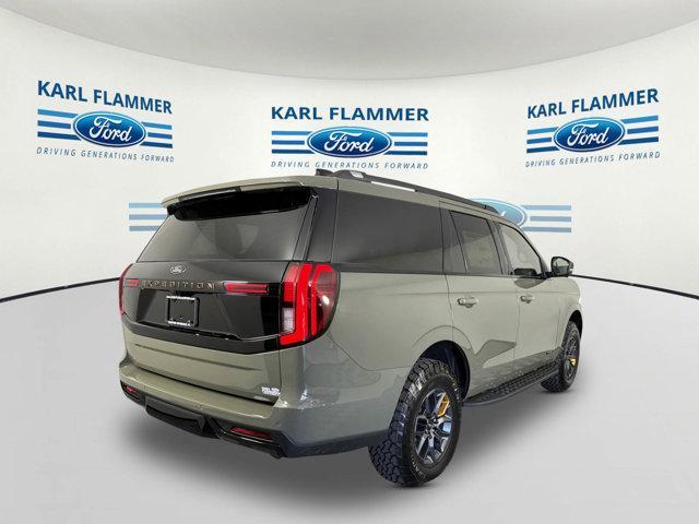 new 2025 Ford Expedition car, priced at $79,524