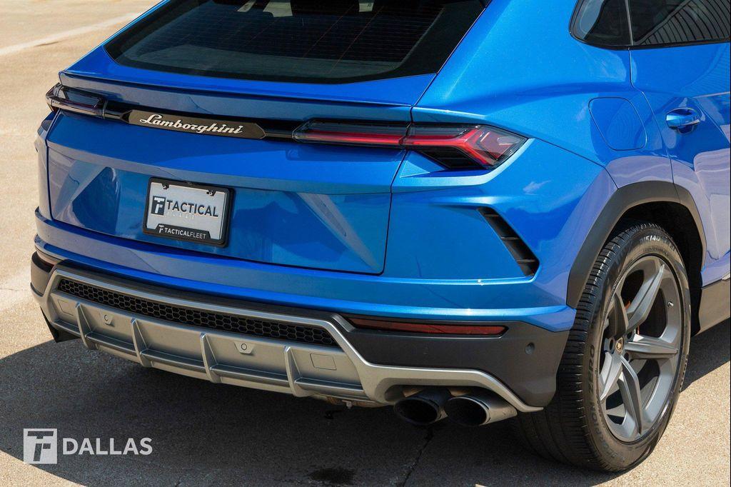 used 2019 Lamborghini Urus car, priced at $169,900