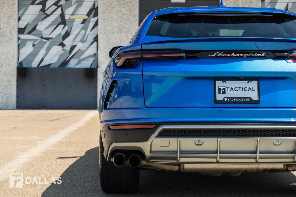 used 2019 Lamborghini Urus car, priced at $169,900