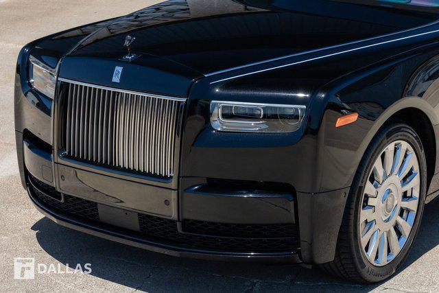 used 2023 Rolls-Royce Phantom car, priced at $539,900