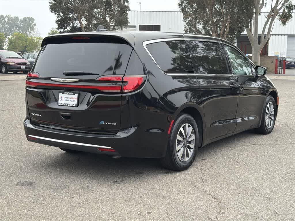 used 2024 Chrysler Pacifica Hybrid car, priced at $23,500