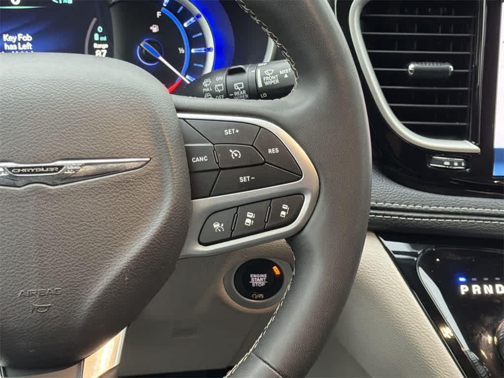 used 2024 Chrysler Pacifica Hybrid car, priced at $23,500