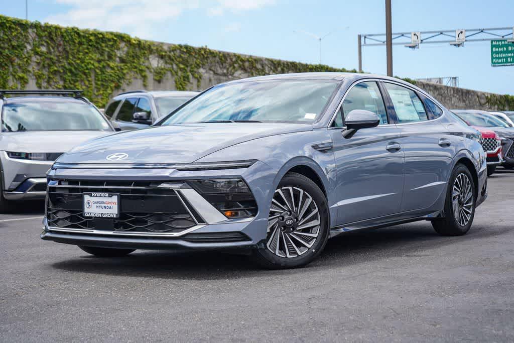 new 2026 Hyundai Sonata Hybrid car, priced at $31,821