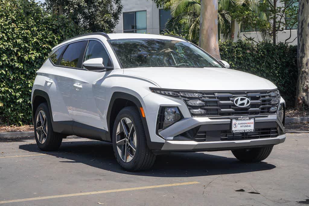 new 2026 Hyundai TUCSON Hybrid car, priced at $34,240